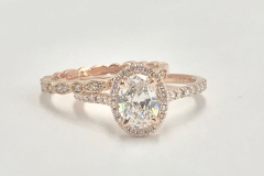 rose-gold-engagement-band